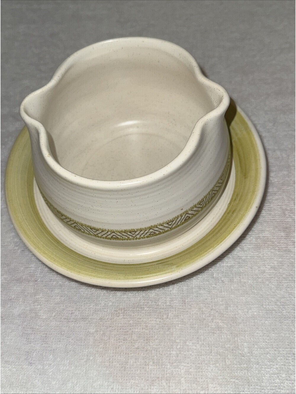 VTG Franciscan Hacienda Earthenware Green Gravy Sauce Boat w/Attached Underplate